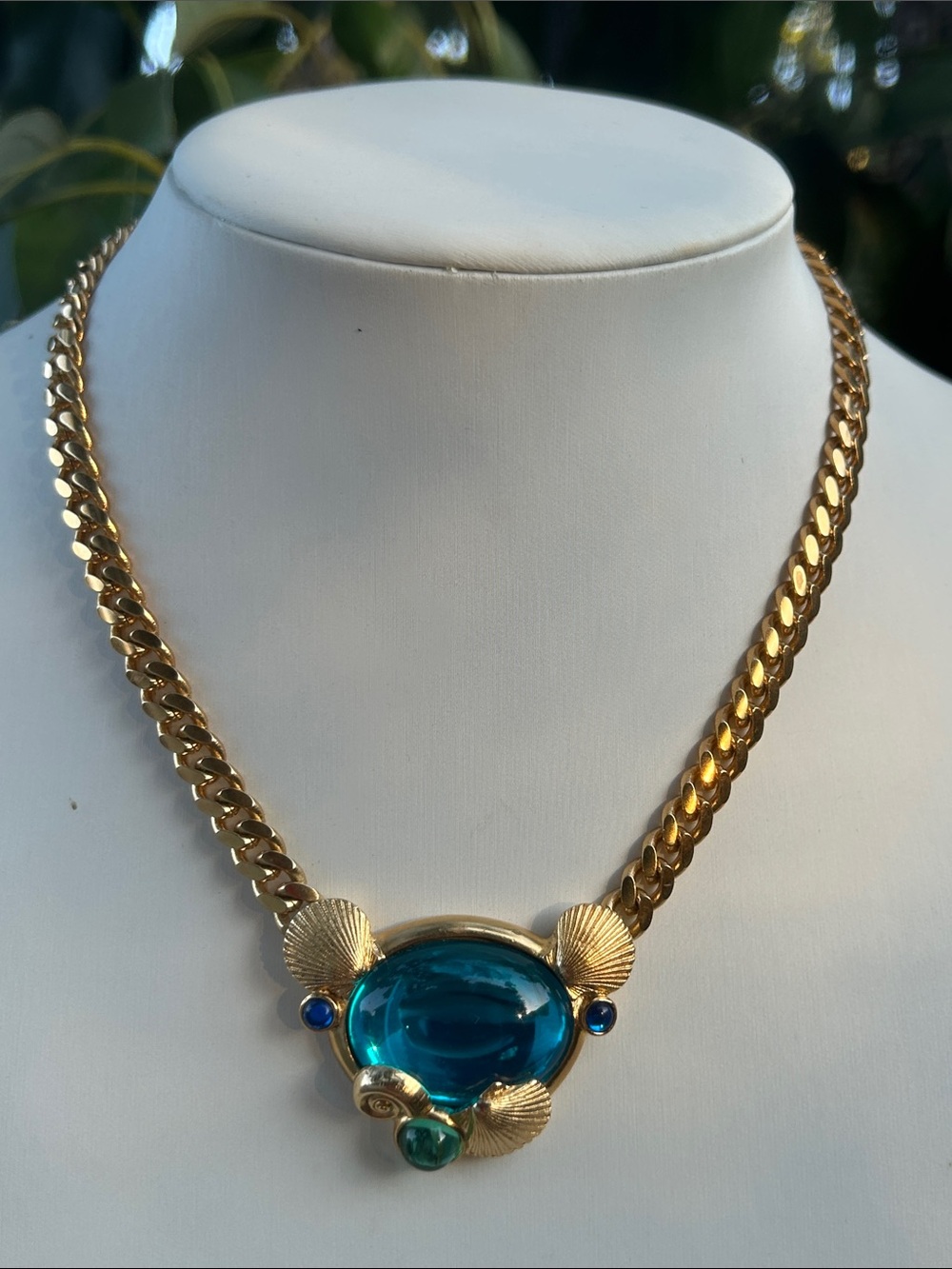 Vintage Trifari Kunio Matsumoto Sea Shell Necklace